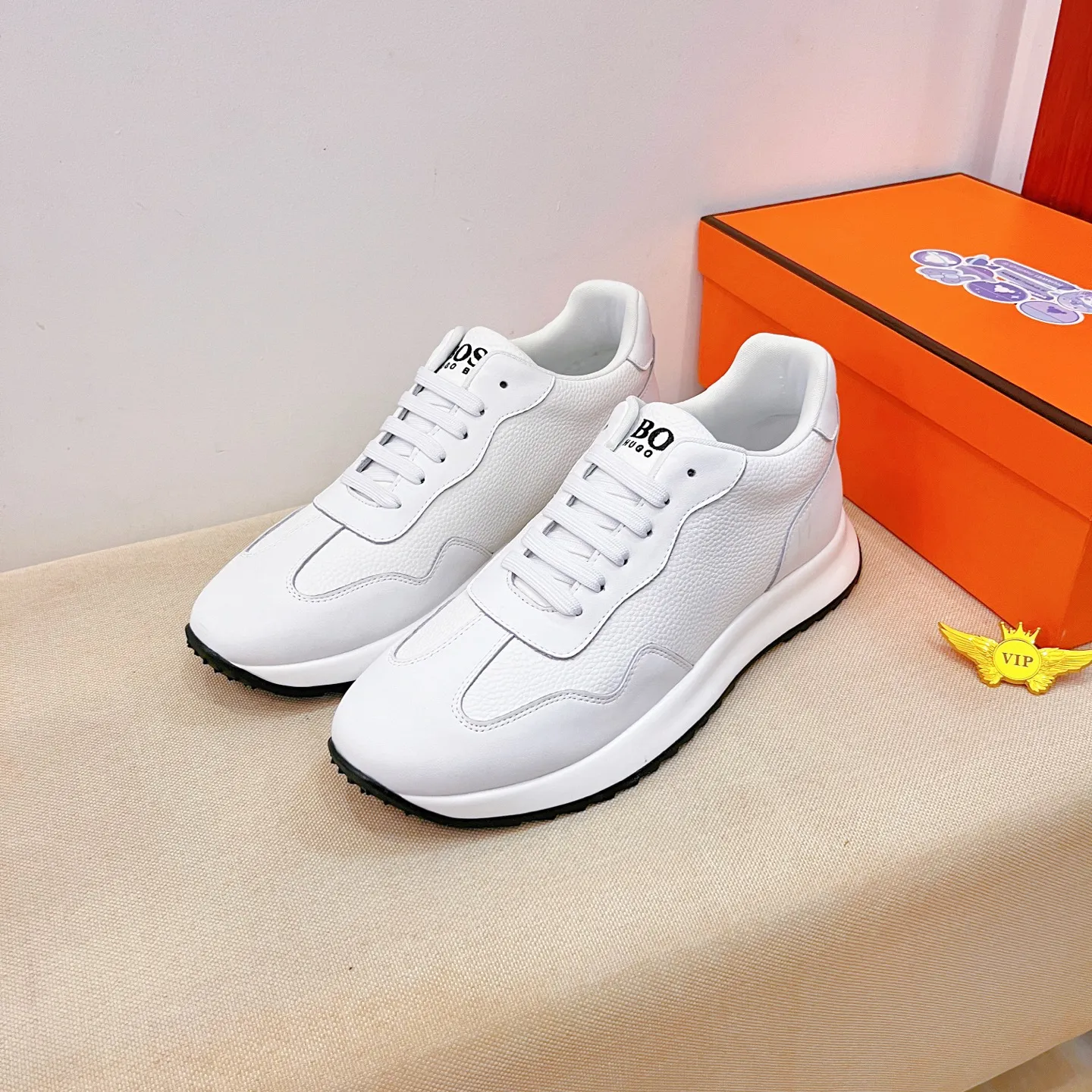 Men's shoes 💰 460💰【LV】🔥Louis Vuitton, high-end men's shoes brand official website 1:1 latest masterpiece: uppers are made of Italian imported first-layer cowhide with comfortable and breathable lining➕original non-slip and wear-resistant outsole🔥, making walking more convenient and comfortable! An exclusive new model, a stunning work, a beautiful 1:1 replica [color] compared to the official quality! Create a fashionable personality to set off your uniqueness! A must-have for trendy men! Classic🔥Size: 38-44 Color: 🔥Multiple colors available🔥.